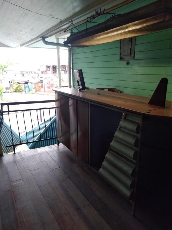 The Lighthouse At Casa Max Hotel Bocas del Toro Exterior photo
