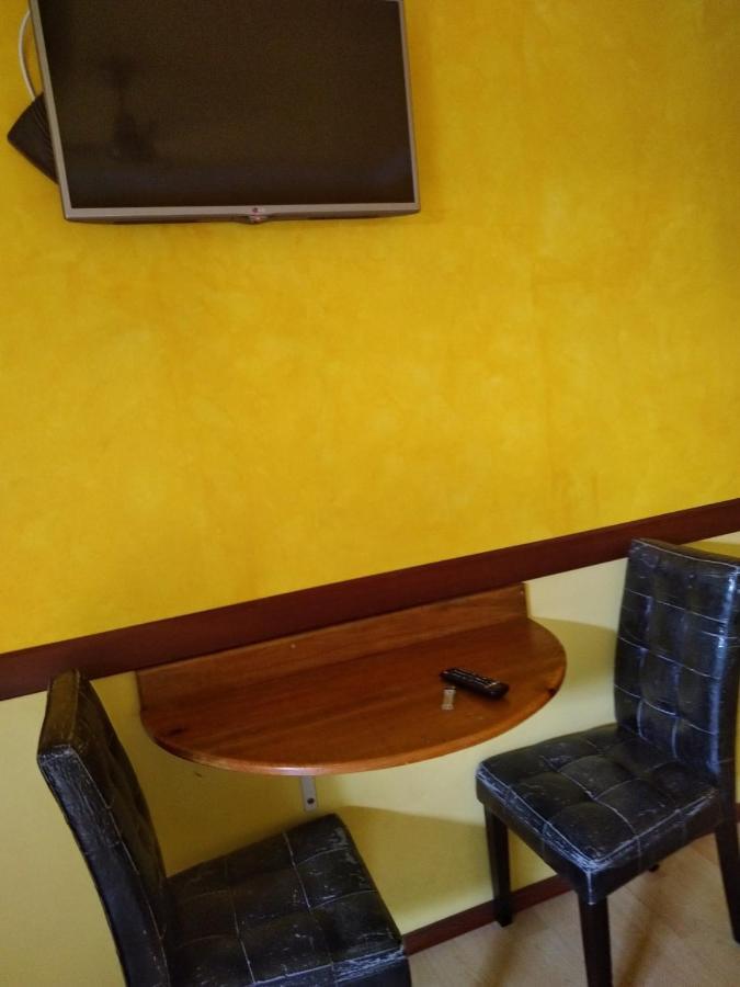 The Lighthouse At Casa Max Hotel Bocas del Toro Exterior photo